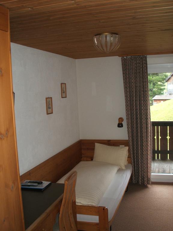 Erzhorn Hotel Arosa Room photo